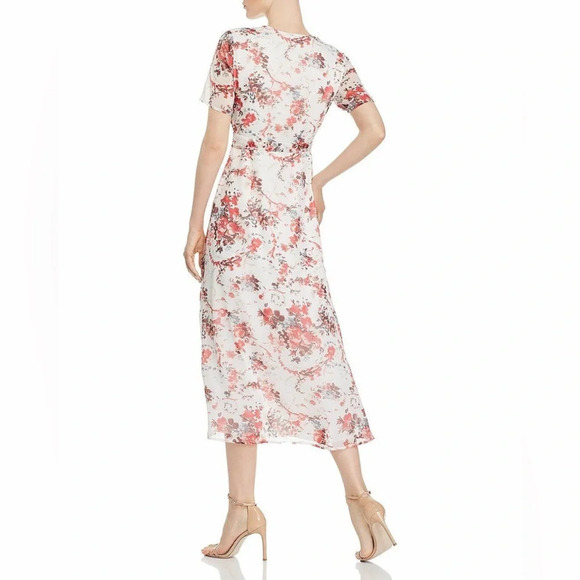 BARDOT NWOT Floral Short Sleeve Wrap‎ Dress - Picture 2 of 11